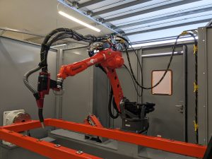 Valk Welding RWAAS -hitsausrobottijärjestelmä FRAME-C-rungossa automaattisella ohjelmoinnilla